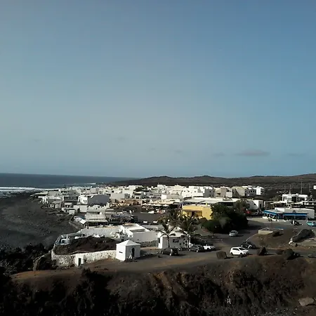Apartment House With 3 Bedrooms In El Golfo, Lanzarote, With Terrace And Wifi Near The El Golfo